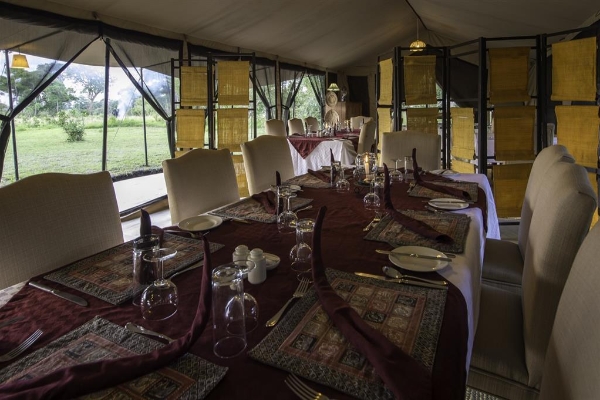 Hotel Serengeti River Camp (Mugumu)